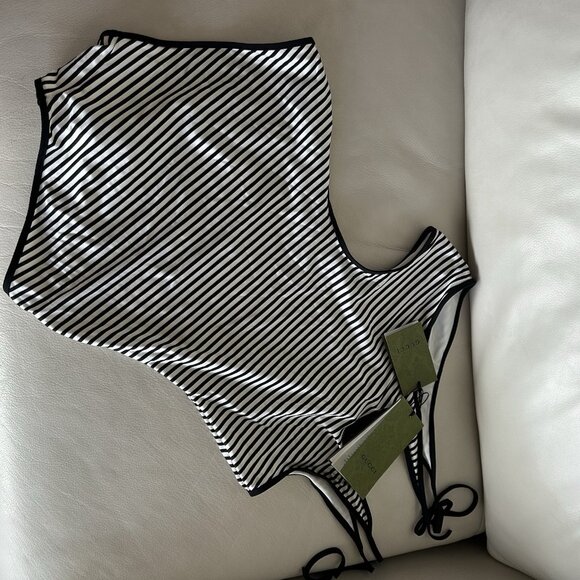 NEW GUCCI STRETCH-JERSEY WEAVE LOGO EMBROIDERY CUT-OUT Striped SWIMSUIT Sz XL - Picture 6 of 9